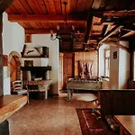 Stork Nest Treehouse - Ranc Jures Strkovo Gnezdo Luksuzni šator