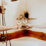 Οργανωμένο κάμπινγκ Stork Nest Treehouse - Ranc Jures Strkovo Gnezdo