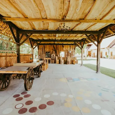 Stork Nest Treehouse - Ranc Jures Strkovo Gnezdo * Ljutomer