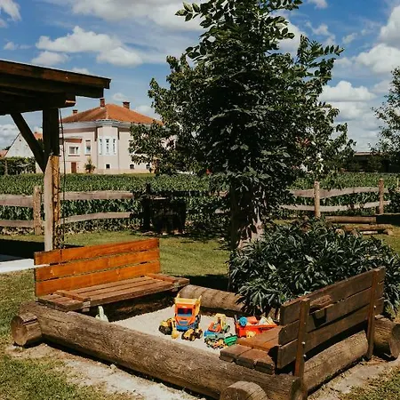 Luxuszelt Stork Nest Treehouse - Ranc Jures Strkovo Gnezdo Ljutomer