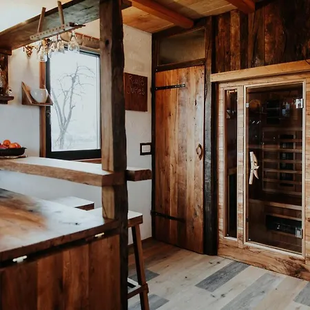 Stork Nest Treehouse - Ranc Jures Strkovo Gnezdo *