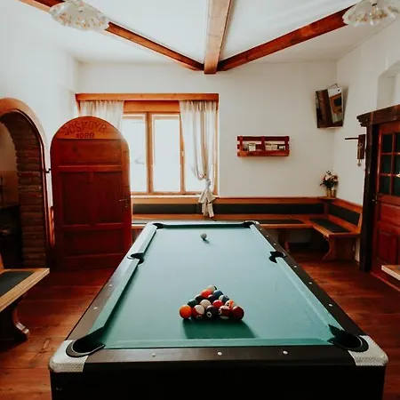 Treehouse Drevesna Hiska Strkovo Gnezdo Ranc Jures Luksuzni šator Ljutomer