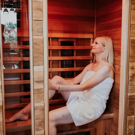 Stork Nest Treehouse - Ranc Jures Strkovo Gnezdo Luksuzni šator Ljutomer